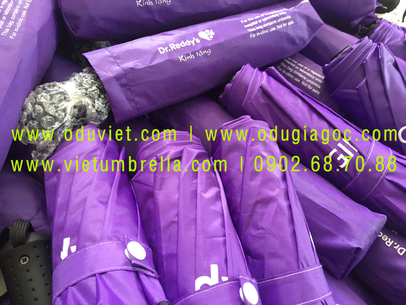 xưởng sản xuất ô dù cầm tay in logo quảng cáo